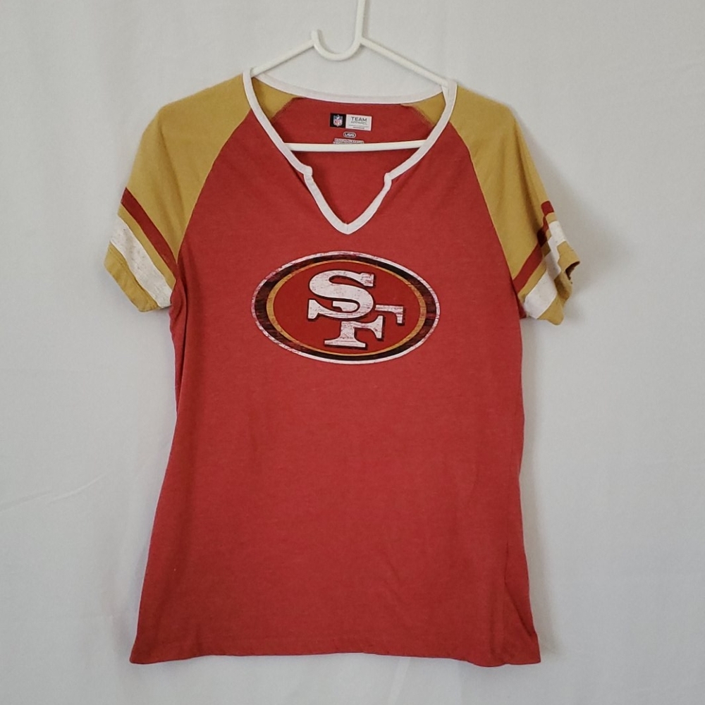 San Francisco 49ers t-shirt